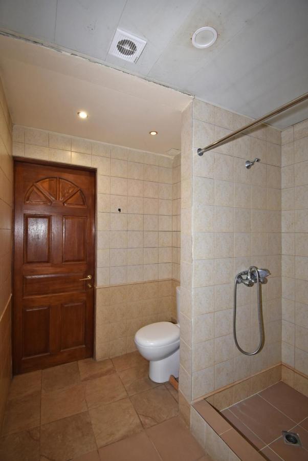 Abovyan Street 16, Apartment No 24 Ереван Екстериор снимка
